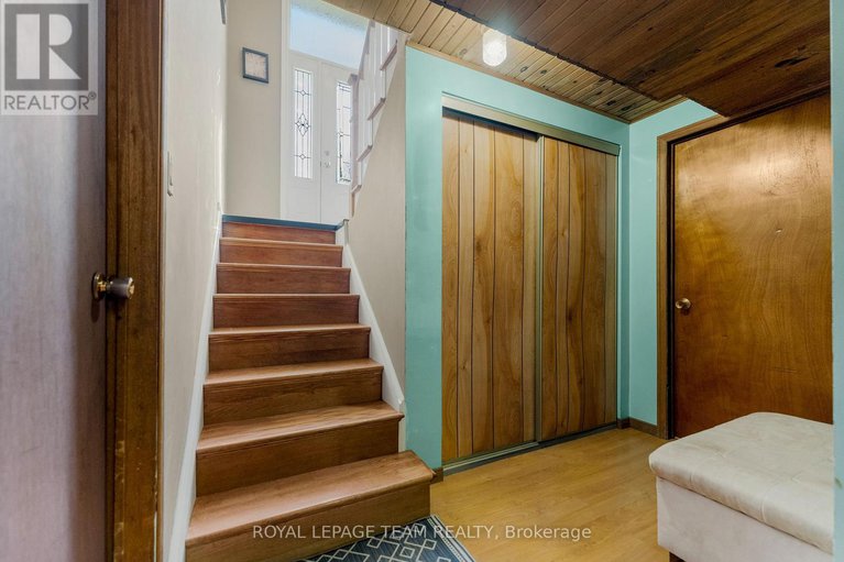 29009688/1059-flynn-avenue/kinburn/ottawa/ontario/K7S3G7_26