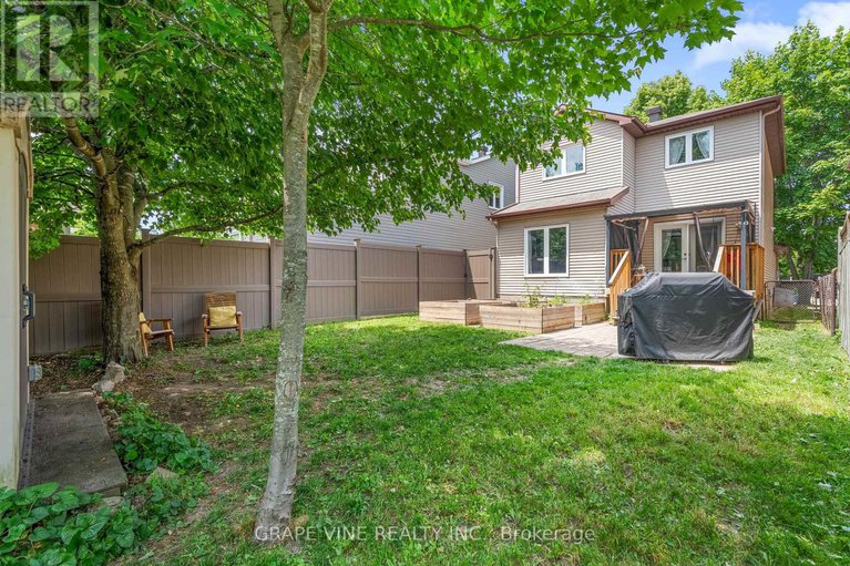 28498245/32-acklam-terrace/morgans-grantsouth-march/ottawa/ontario/K2K2H5_33
