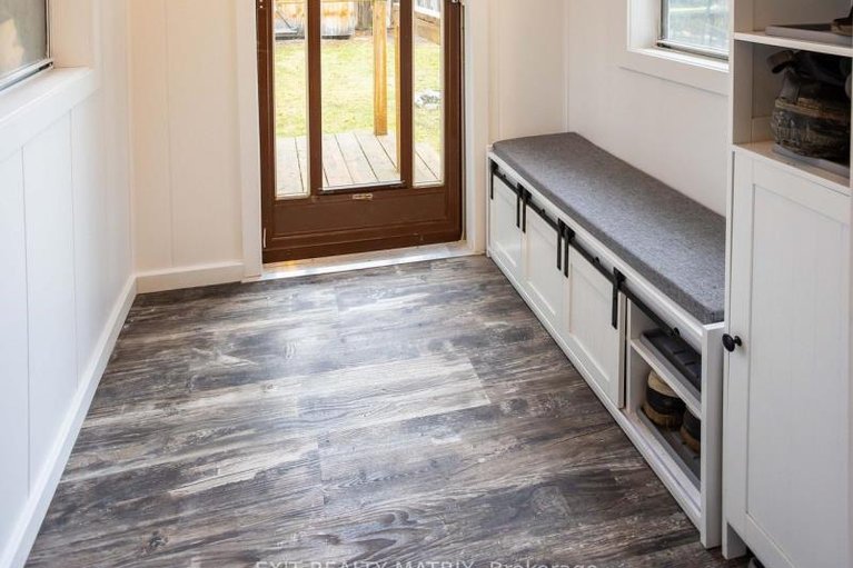 29642729/44-mill-street/village-of-russell/russell/ontario/K4R1E1_27