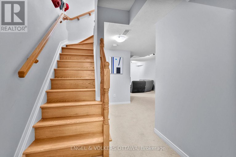 28880746/287-meilleur-private/vanier/ottawa/ontario/K1L0A2_25