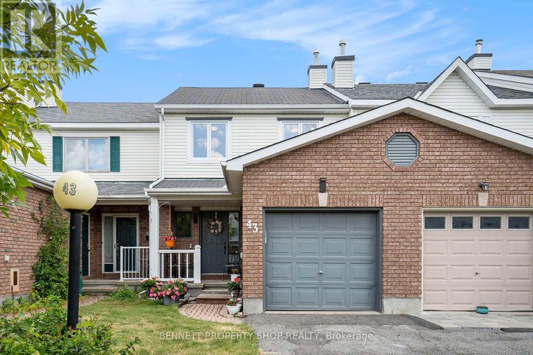 28847386/43-roblyn-way/barrhaven-east/ottawa/ontario/K2G5Z5_1