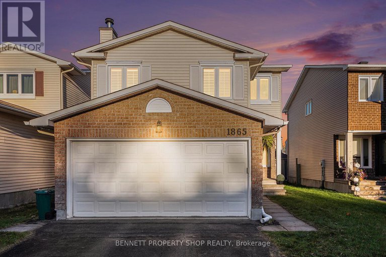 29050384/1865-leclair-crescent/queenswood-heights-south/ottawa/ontario/K1E3S2_32