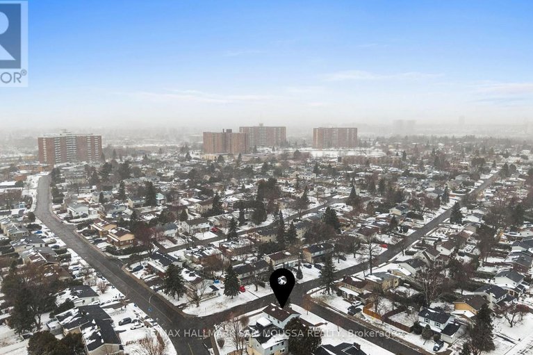 29606720/46-seymour-avenue/borden-farmstewart-farmcarleton-heightsparkwood-hills/ottawa/ontario/K2E6P2_41