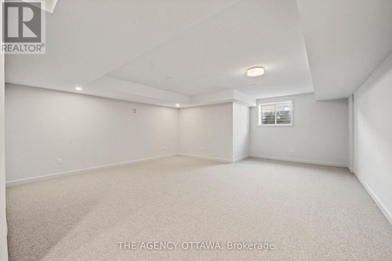 29454597/267-apricot-street/riverside-south/ottawa/ontario/K1X0K1_35