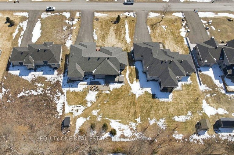 29626576/415-shoreway-drive/greely/ottawa/ontario/K4P0G4_50