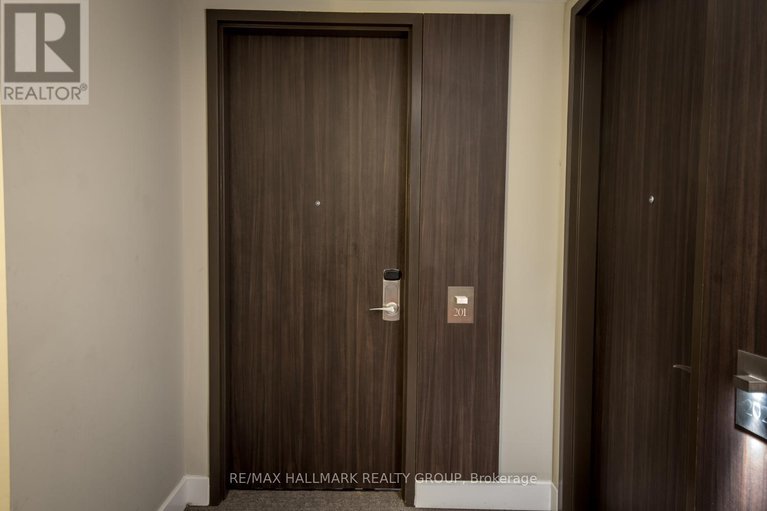 28805871/201-300-lisgar-street/ottawa-centre/ottawa/ontario/K2P0E2_4