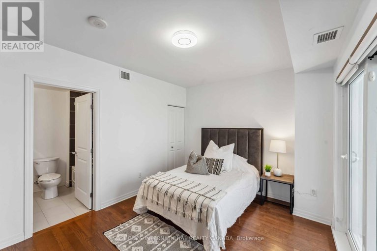 28339272/907-90-landry-street/vanier/ottawa/ontario/K1L0A9_24