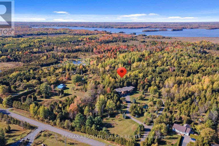 29014880/19421-kenyon-concession-1-road/north-glengarry-kenyon-twp/north-glengarry/ontario/K0C1B0_39