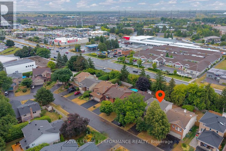 28787698/31-willow-glen-drive/bridlewood/ottawa/ontario/K2M1K8_10