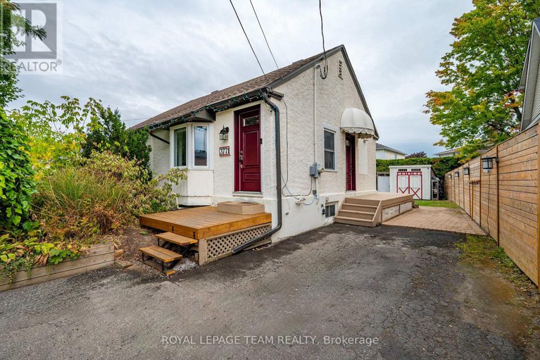 28901433/3771-albion-road-s/sawmill-creektimbermill/ottawa/ontario/K1T1A6_2