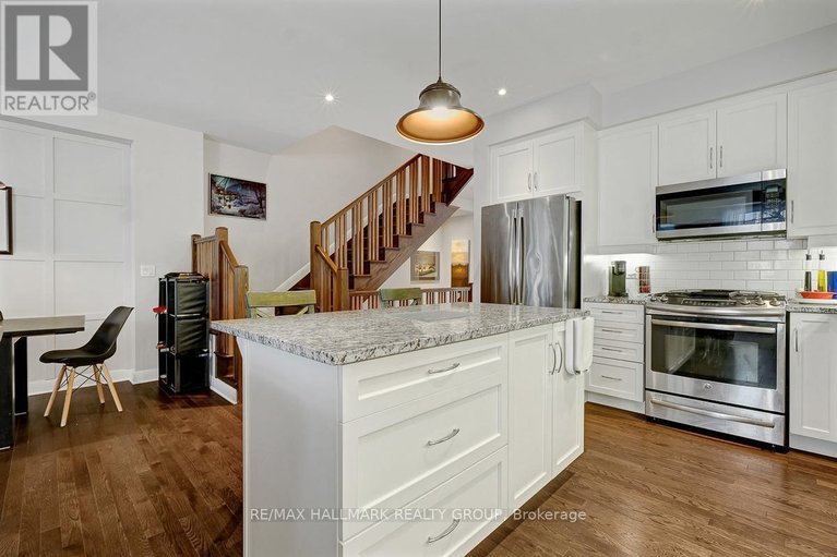 29254806/551-kilspindie-ridge/stonebridge/ottawa/ontario/K2J5M8_13