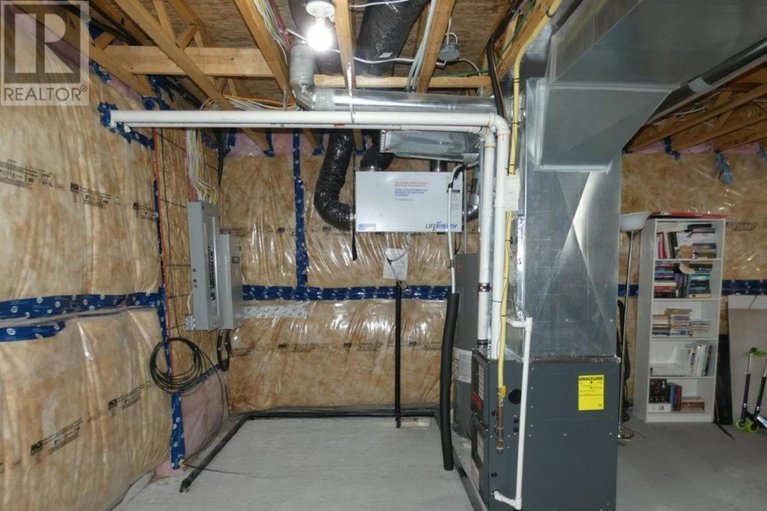 29444541/6769-st-polycarp-street/moose-creek/north-stormont/ontario/K0C1W0_15