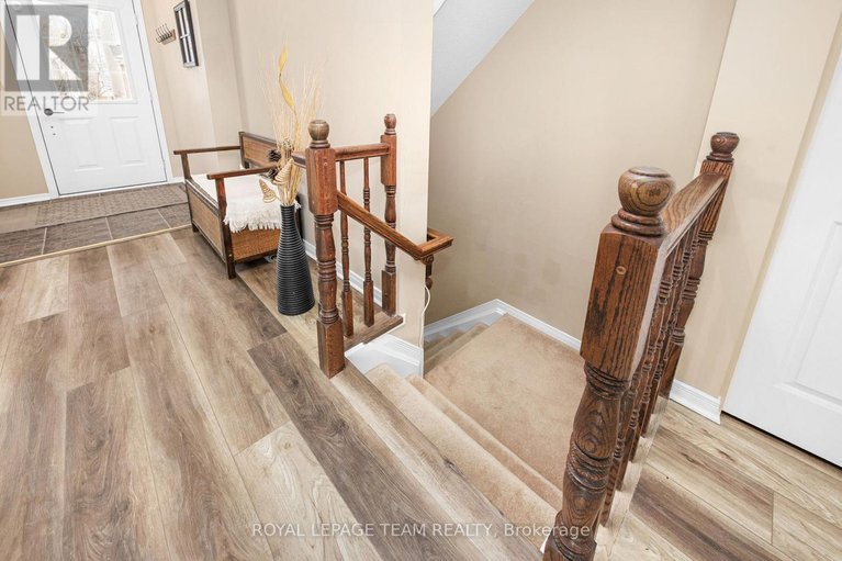 29460826/147-wharhol-private/westcliffe-estates/ottawa/ontario/K2H1G5_27