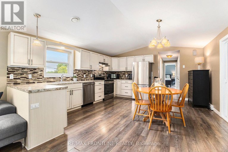 28748113/541-drummond-conc-7-road/drummond-n-elmsley-drummond-twp/drummondnorth-elmsley/ontario/K7H3C8_10