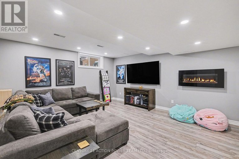 29336714/7-richer-street-w/north-stormont-finch-twp/north-stormont/ontario/K0A1R0_24