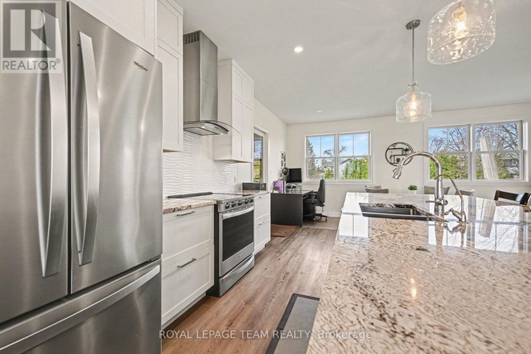 29646950/121-grasshopper-lane/kanata-north-east/ottawa/ontario/K0A1T0_14