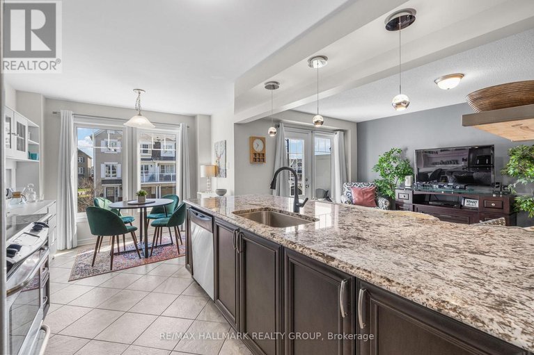 29645617/119-helenium-lane/avalon-west/ottawa/ontario/K4A1C6_18