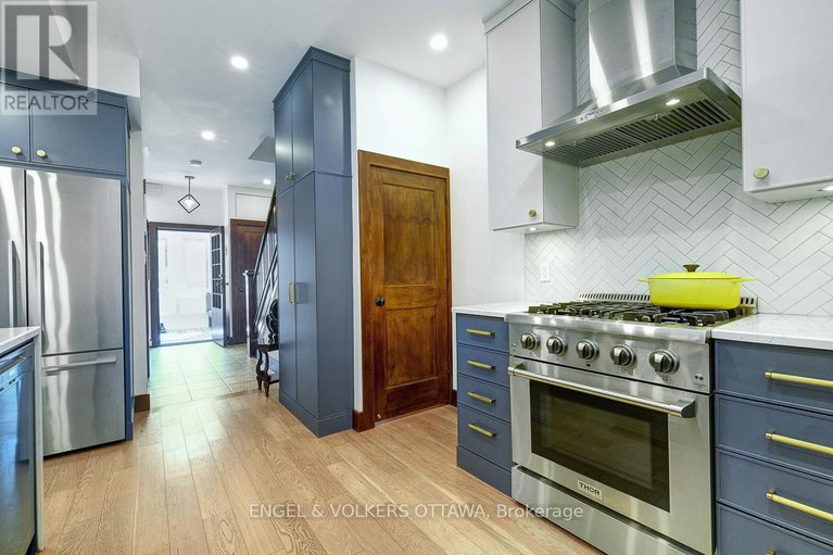 28906637/19-foster-street/hintonburg/ottawa/ontario/K1Y3J3_28
