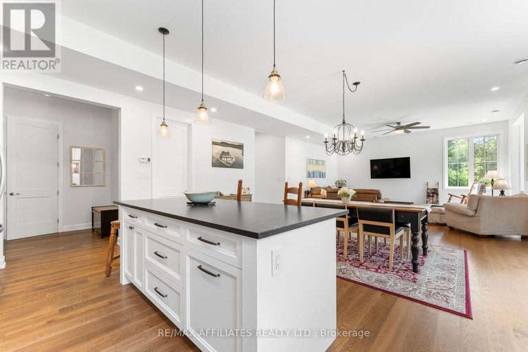 28828872/150-maclarens-side-road/woodlawnmaclarens-landingkilmaurs/ottawa/ontario/K0A3M0_25
