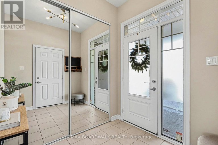 29220417/832-june-grass-street/avalon-west/ottawa/ontario/K4A1H4_2