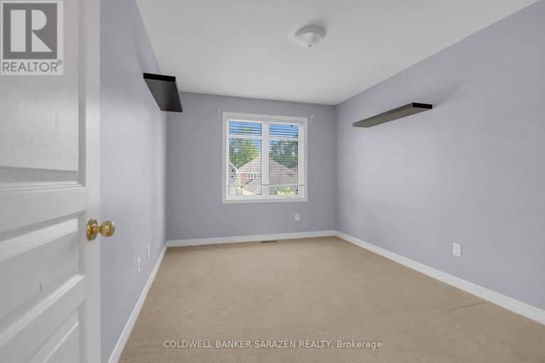 28429149/286-parkin-circle/blossom-parkkemp-parkfindlay-creek/ottawa/ontario/K1T4G8_40