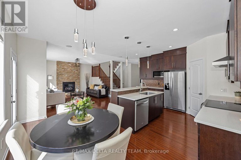 29413611/1889-montmere-avenue/notting-hillsummerside/ottawa/ontario/K4A0E7_12