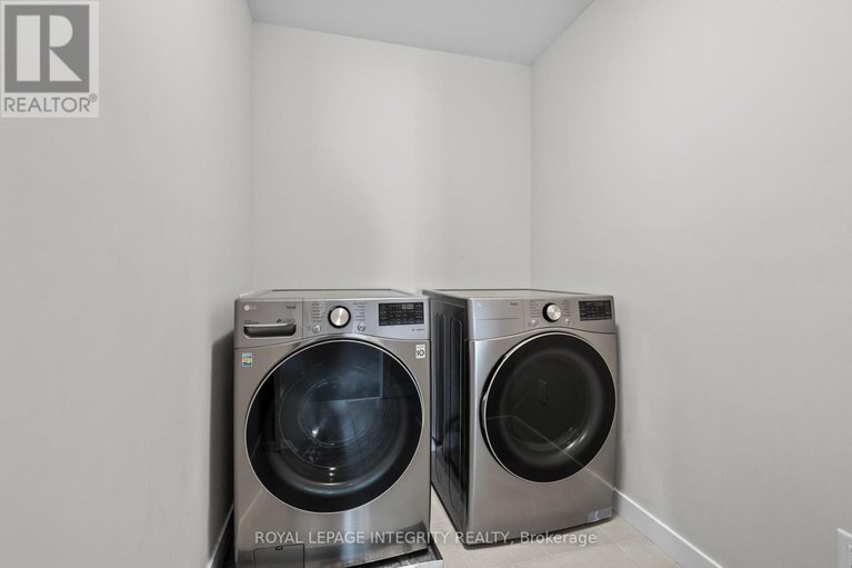28991862/893-sendero-way/remainder-of-stittsville-area/ottawa/ontario/K2S2W8_30