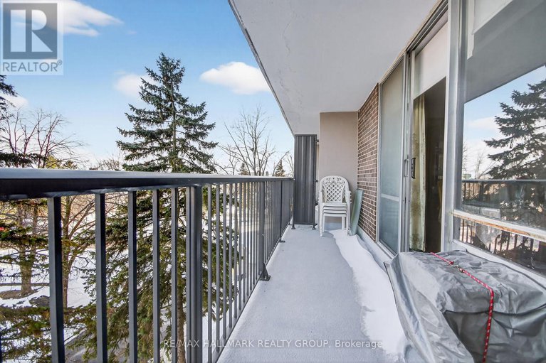 29394660/407-2400-virginia-drive/urbandale-acres/ottawa/ontario/K1H8L3_24