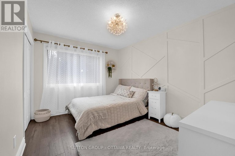 28504074/2163-johnston-road/hunt-club-park/ottawa/ontario/K1G5K2_39