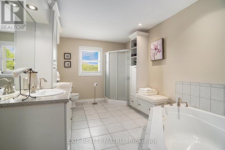 28356957/209-jasper-crescent/town-of-rockland/clarence-rockland/ontario/K4K0A3_18
