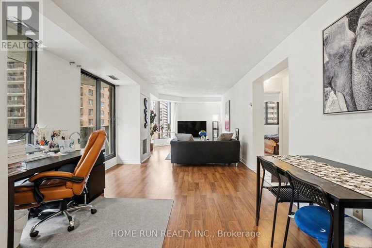 29545211/1103-200-bay-street/ottawa-centre/ottawa/ontario/K1R7W8_5