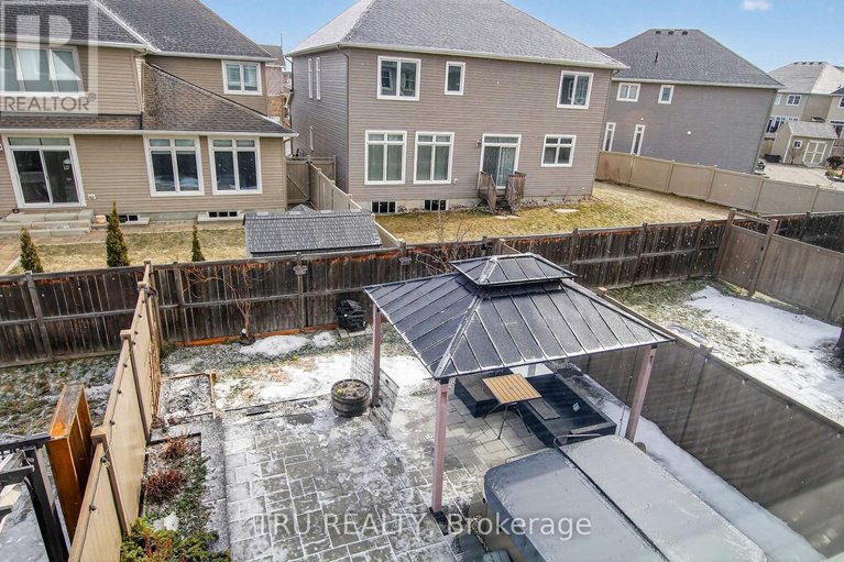 29479546/2850-grand-canal-street/half-moon-bay/ottawa/ontario/K2J0T3_28