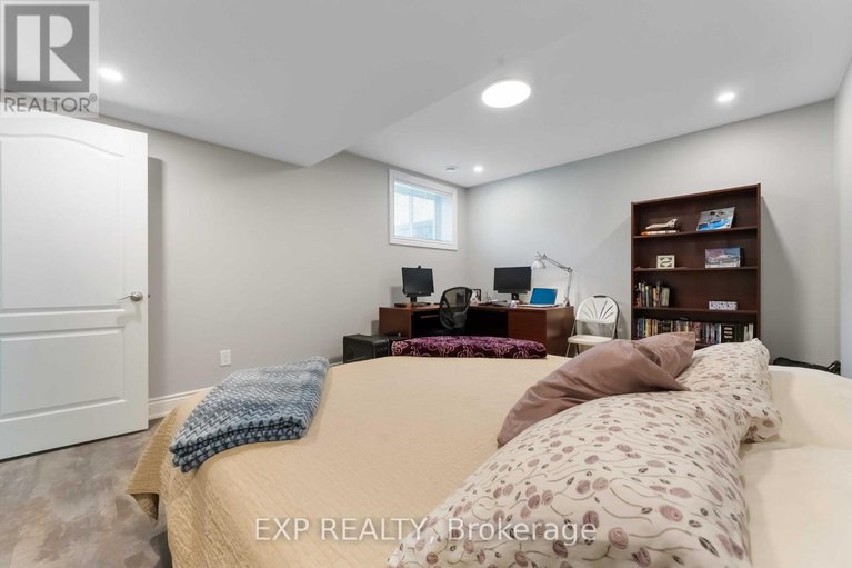 28869006/6805-pebble-trail-way/greely/ottawa/ontario/K4P0B7_34