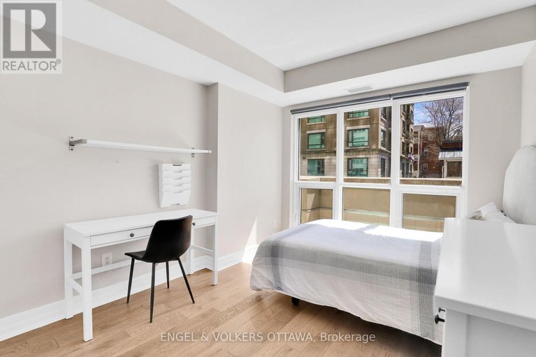 29414467/202-195-besserer-street/sandy-hill/ottawa/ontario/K1N0B6_18