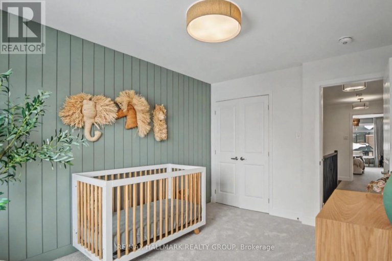 29431770/1126-spoor-street/rural-kanata-central/ottawa/ontario/K2W0N4_22