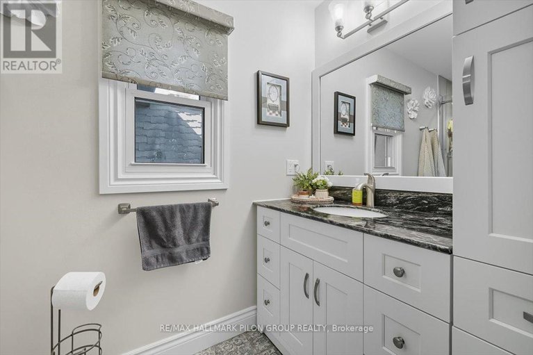 29241299/3172-8th-line-road/metcalfe/ottawa/ontario/K0A2P0_21