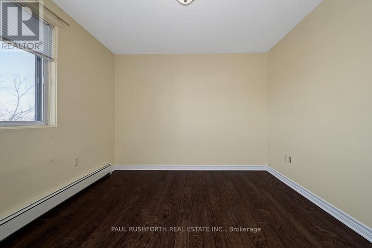 29431778/518-20-chesterton-drive/borden-farmstewart-farmcarleton-heightsparkwood-hills/ottawa/ontario/K2E6Z7_20