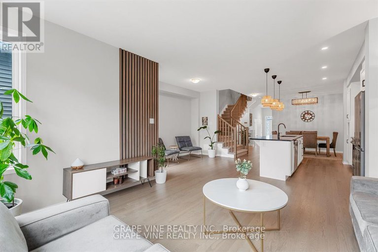 28496874/678-taliesin-crescent/remainder-of-stittsville-area/ottawa/ontario/K2S2W5_17