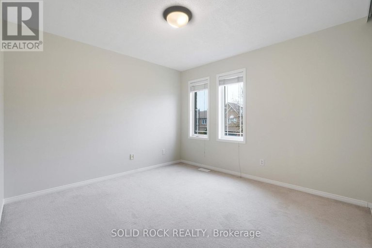 29056946/9-stoneleigh-street/strandherd/ottawa/ontario/K2G7A2_22