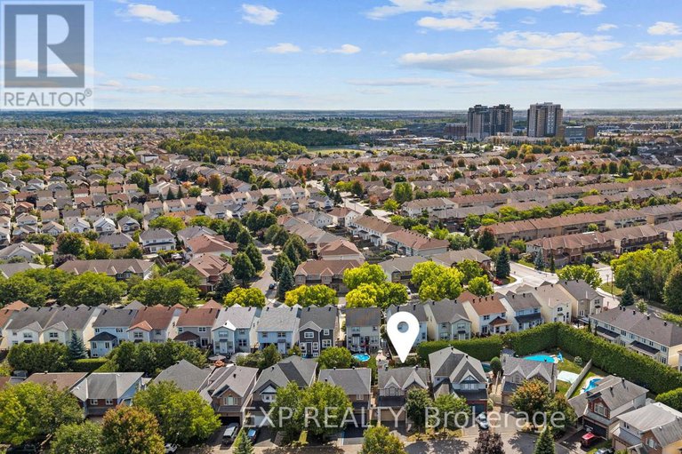 28859903/18-golders-green-lane/longfields/ottawa/ontario/K2J5C1_48