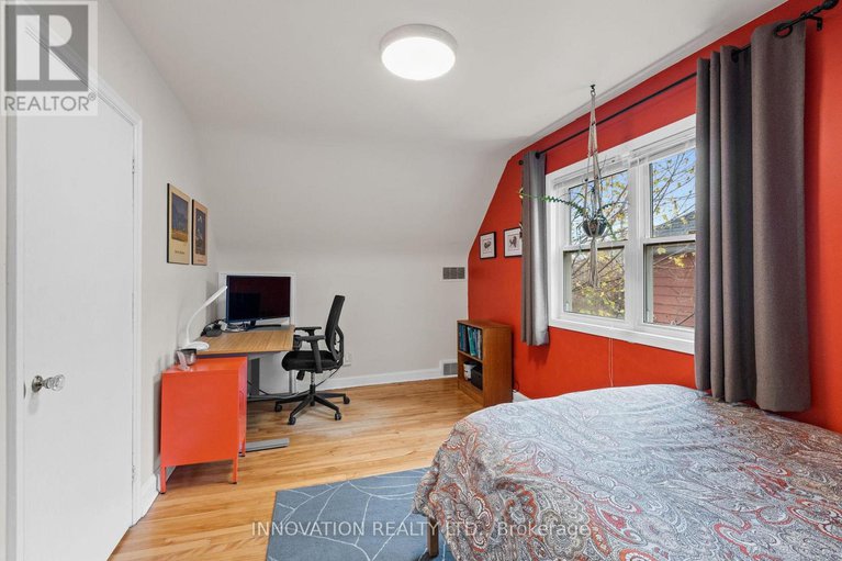 29116393/542-wolffdale-crescent/overbrookcastle-heights/ottawa/ontario/K1K1N5_29