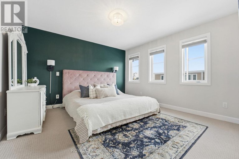 29306459/52-hackamore-crescent/goulbourn-twp-from-franktown-rdsouth-to-rideau/ottawa/ontario/K0A2Z0_25