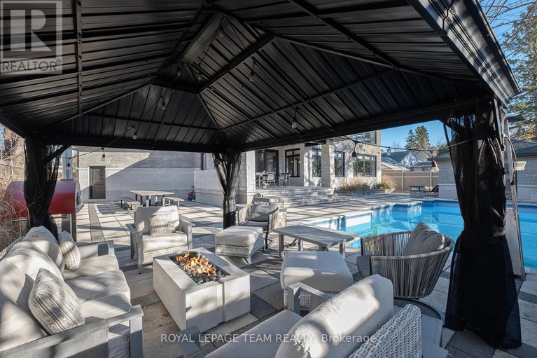 28242959/1670-ortona-avenue/carleton-heights/ottawa/ontario/K2C1W7_41