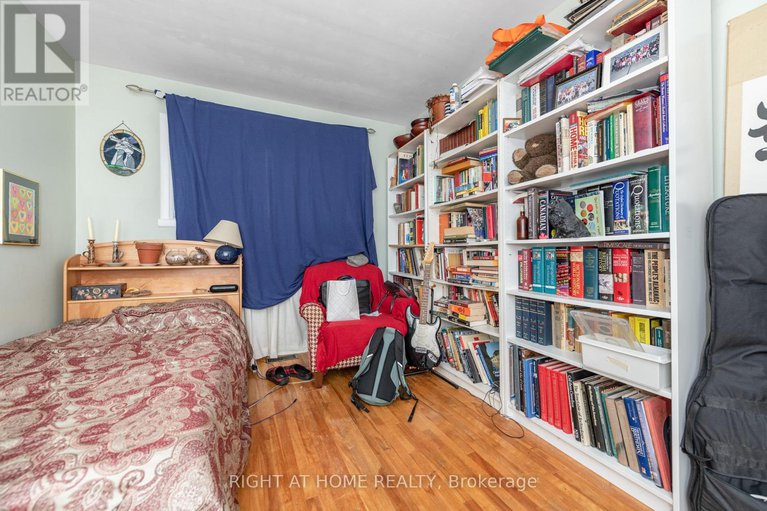 28537509/2421-iris-street/parkway-park/ottawa/ontario/K2C1C7_19