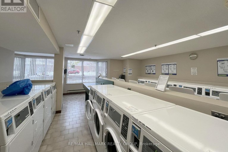 28237793/303-80-sandcastle-drive/leslie-park/ottawa/ontario/K2H9E7_18
