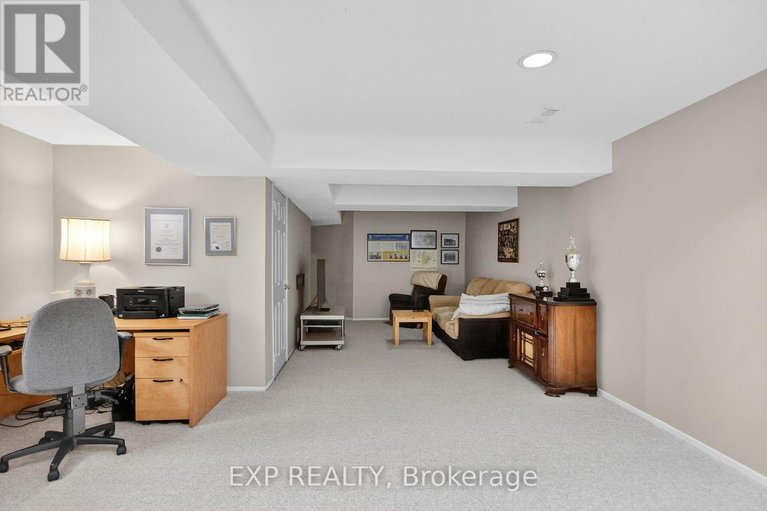 29536083/43-hummingbird-crescent/cedargrovefraserdale/ottawa/ontario/K2J3A5_36