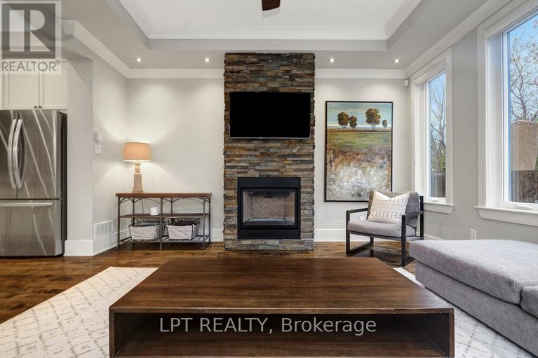 29075971/313-clifton-road/westboro-south/ottawa/ontario/K1Z5V1_12