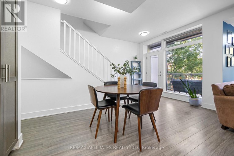 28855944/104-holmwood-avenue/glebe/ottawa/ontario/K1S5V1_12