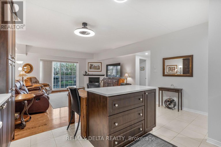 28334884/104-2360-albert-street/town-of-rockland/clarence-rockland/ontario/K4K0C4_9