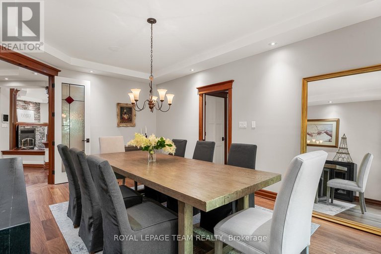 28532600/33-marchbrook-circle/rural-kanata-central/ottawa/ontario/K2W1A1_6